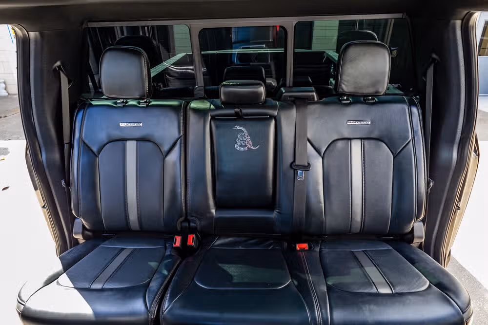 2019 Ford F-350 Super Duty Platinum Crew Cab Image 34