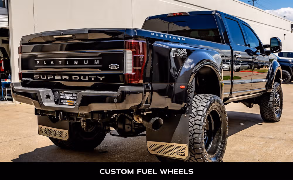 2019 Ford F-350 Super Duty Platinum Crew Cab Image 9
