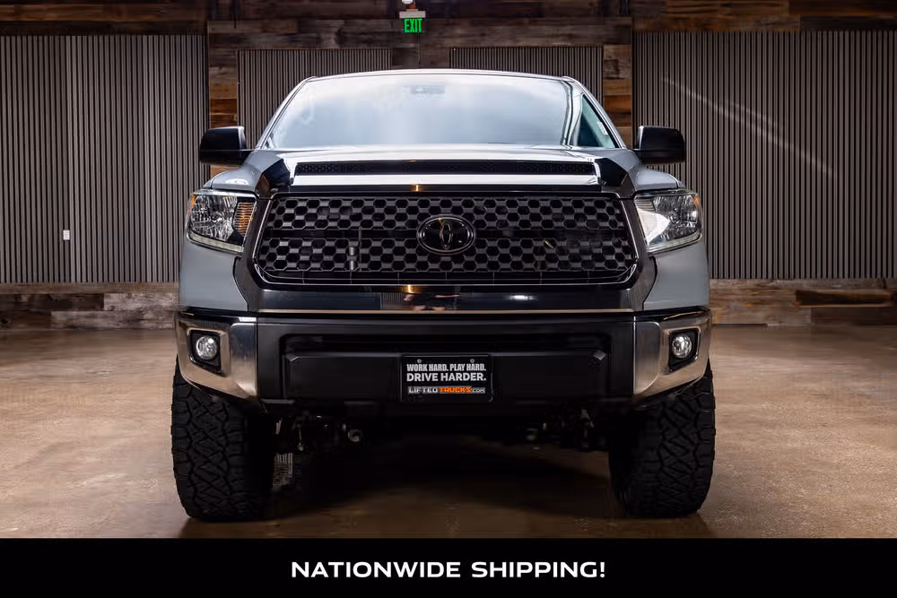 2020 Toyota Tundra SR5 CrewMax Image 4