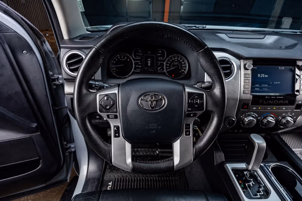 2020 Toyota Tundra SR5 CrewMax Image 19
