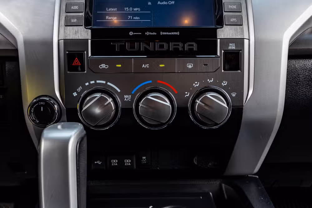 2020 Toyota Tundra SR5 CrewMax Image 26