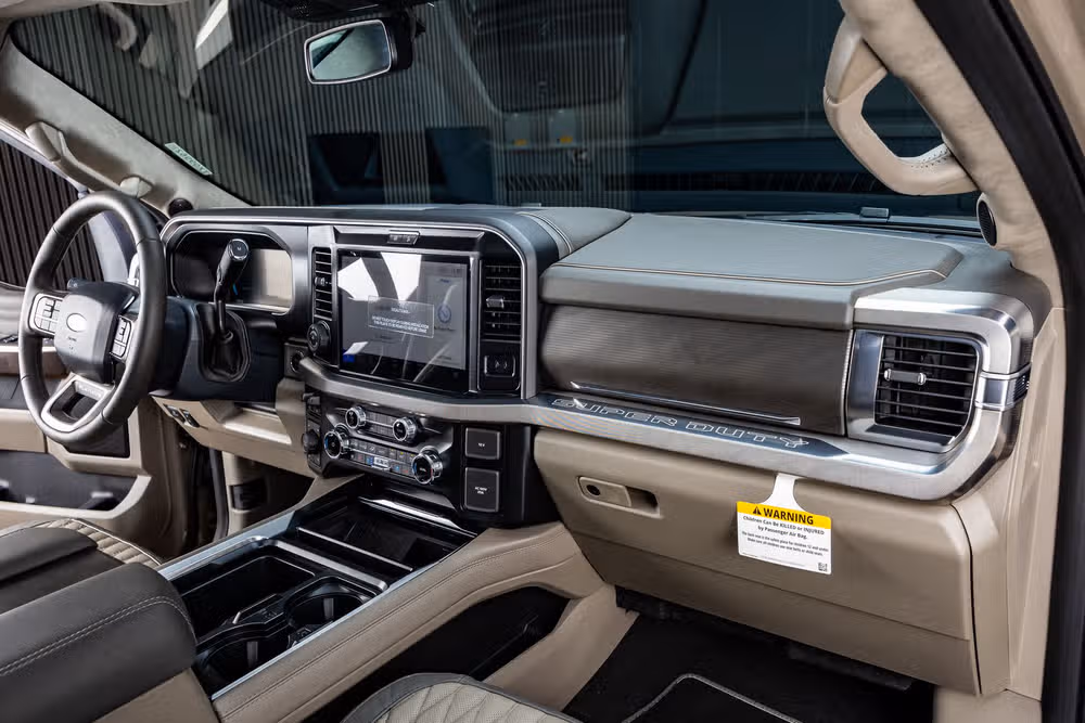 2026 Ford F-350 Super Duty Platinum Plus Crew Cab Image 19