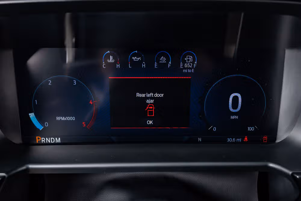 2026 Ford F-350 Super Duty Platinum Plus Crew Cab Image 21