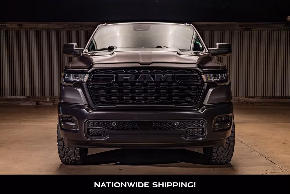 2025 Ram 1500 Tradesman Crew Cab Image 4