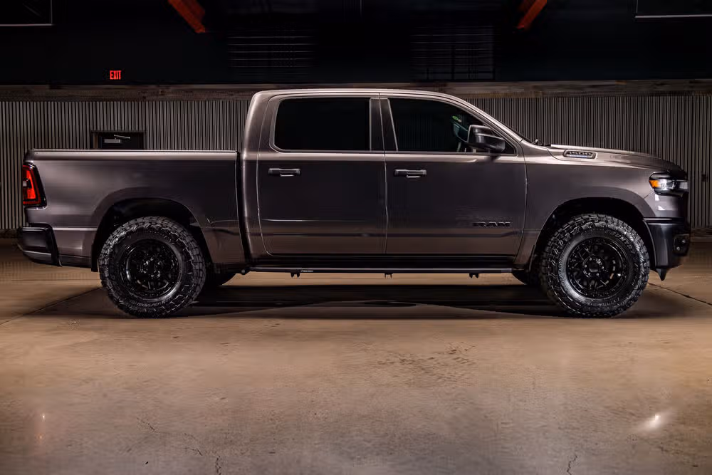 2025 Ram 1500 Tradesman Crew Cab Image 11