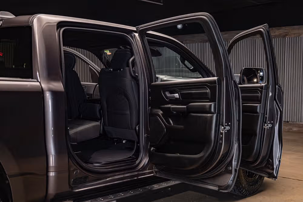 2025 Ram 1500 Tradesman Crew Cab Image 27