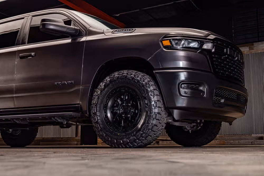 2025 Ram 1500 Tradesman Crew Cab Image 12