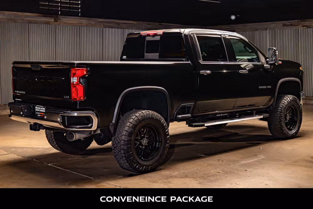 2024 Chevrolet Silverado 2500HD LTZ Crew Cab Image 9