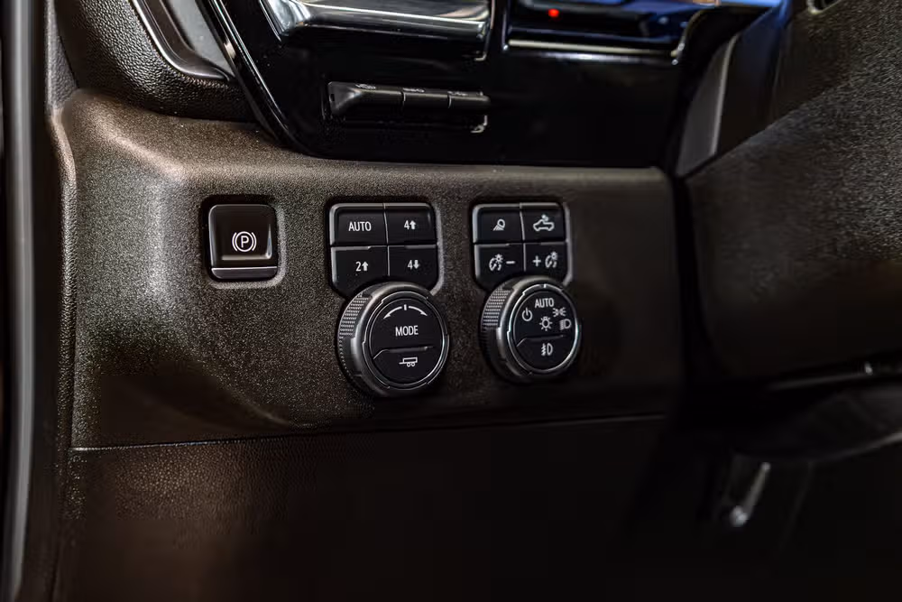 2024 Chevrolet Silverado 2500HD LTZ Crew Cab Image 20