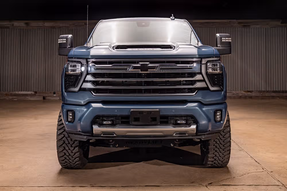 2024 Chevrolet Silverado 2500HD High Country Crew Cab Image 2
