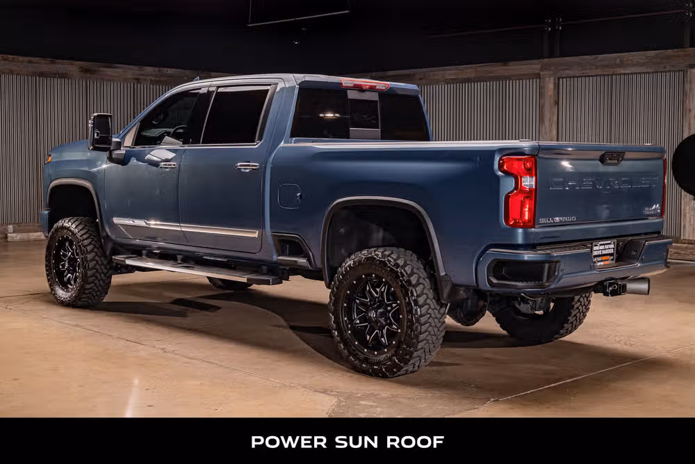 2024 Chevrolet Silverado 2500HD High Country Crew Cab Image 6