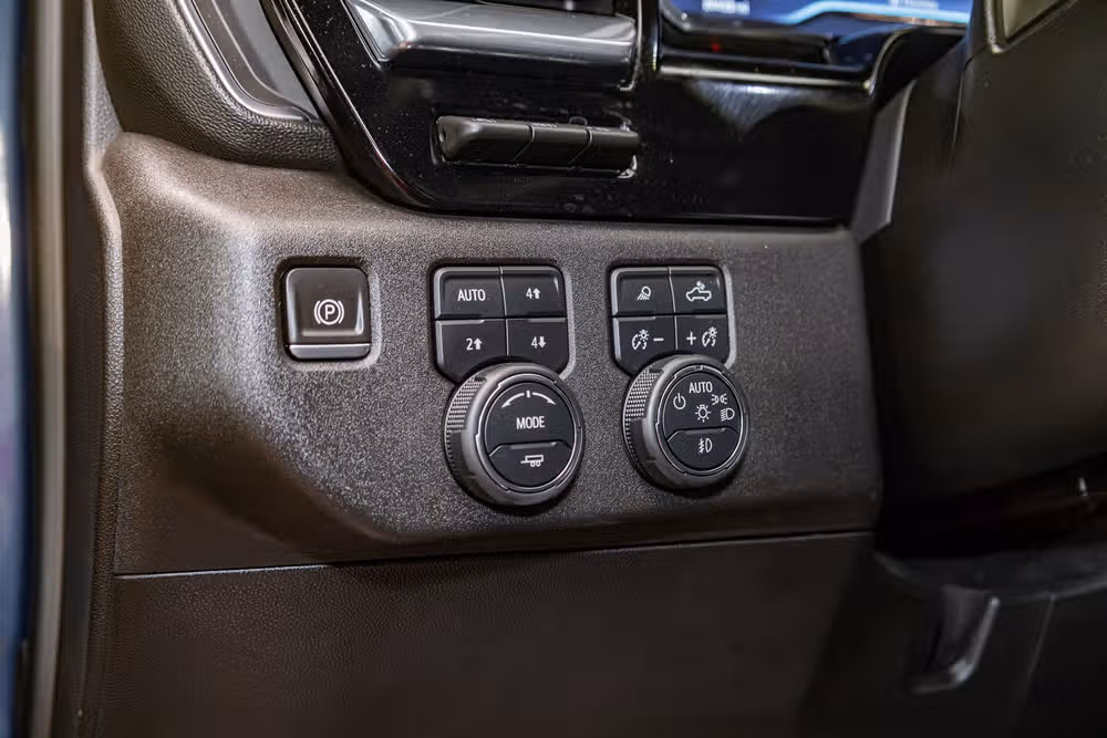 2024 Chevrolet Silverado 2500HD High Country Crew Cab Image 15
