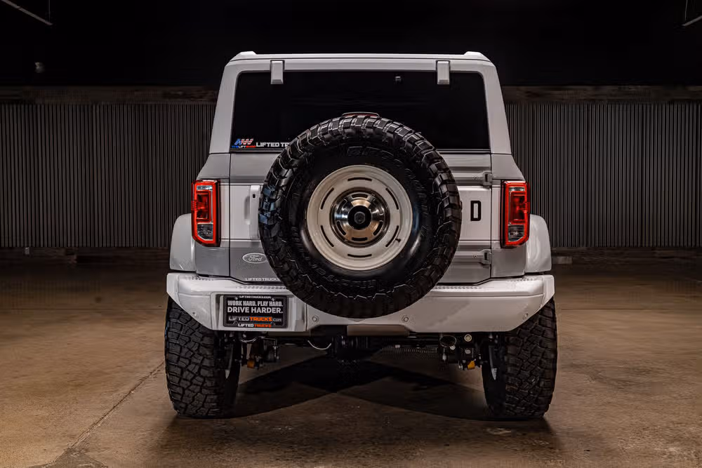 2026 Ford Bronco Heritage Edition Image 8