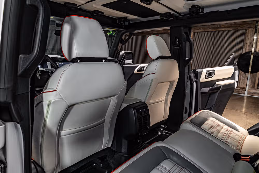 2026 Ford Bronco Heritage Edition Image 21