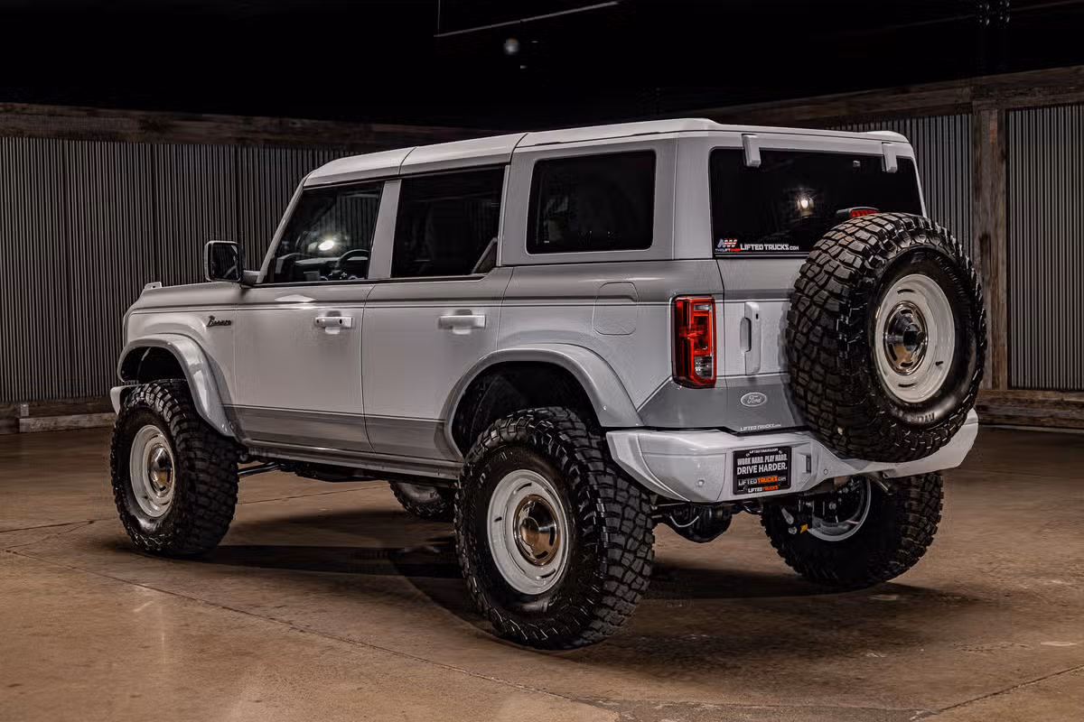 2026 Ford Bronco Heritage Edition