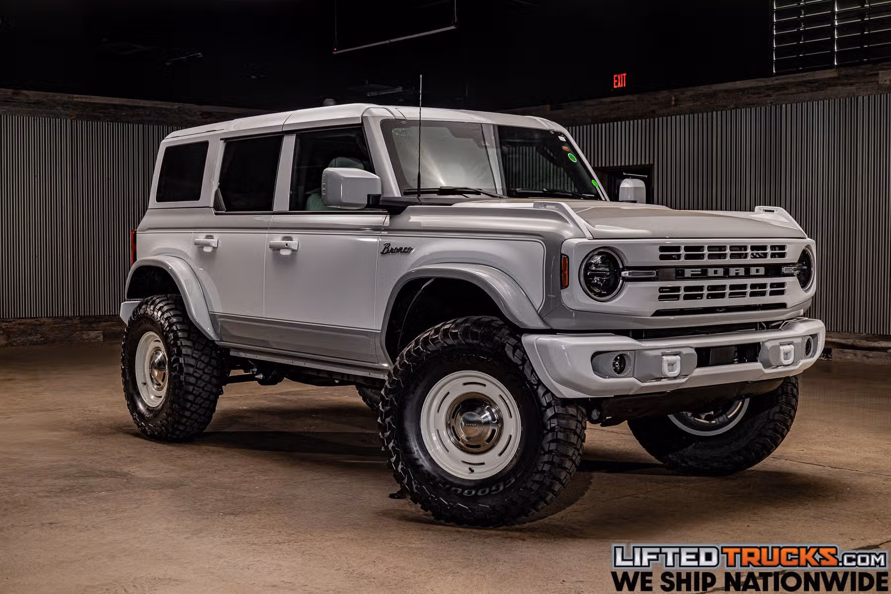 2026 Ford Bronco Heritage Edition Image 1
