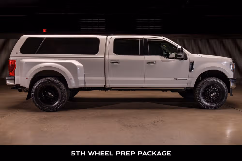 2020 Ford F-350 Super Duty King Ranch Crew Cab Image 10