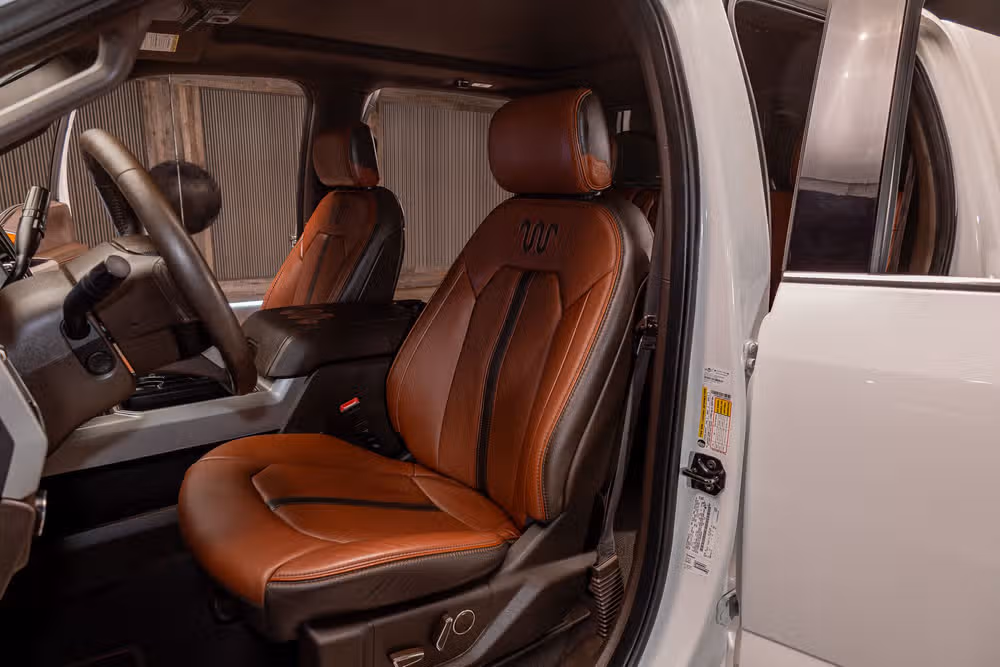 2020 Ford F-350 Super Duty King Ranch Crew Cab Image 20