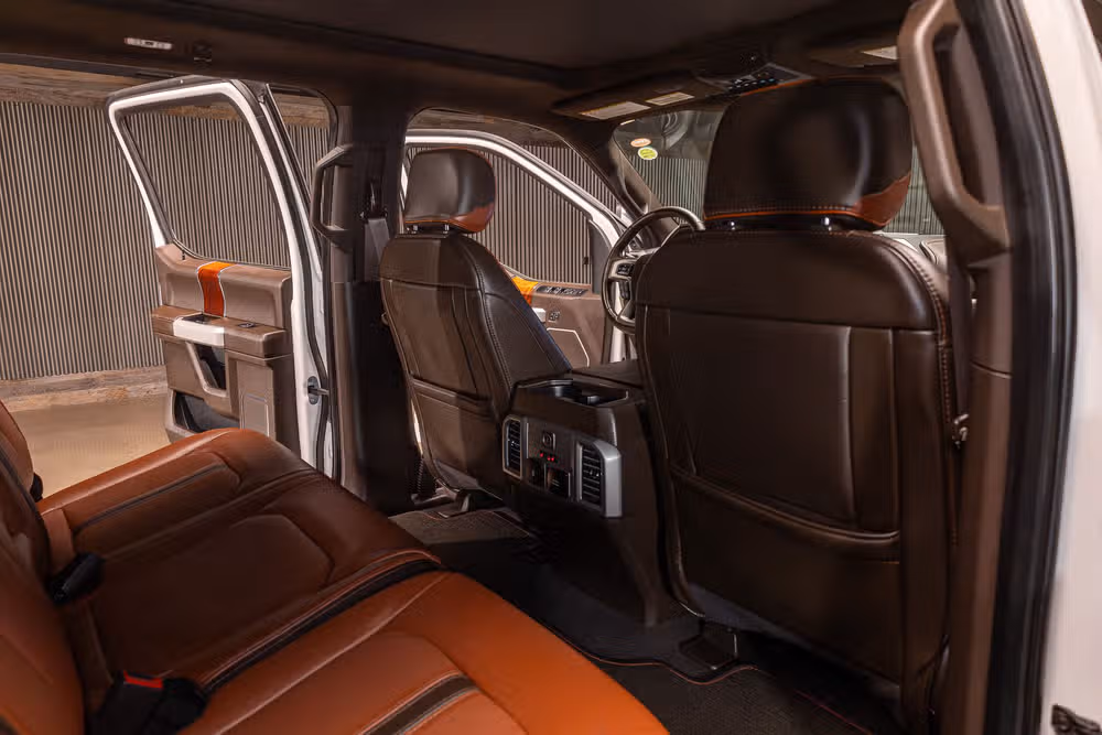 2020 Ford F-350 Super Duty King Ranch Crew Cab Image 25