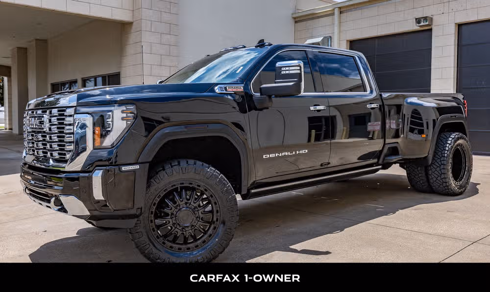 2024 GMC Sierra 3500HD Denali Crew Cab Image 5