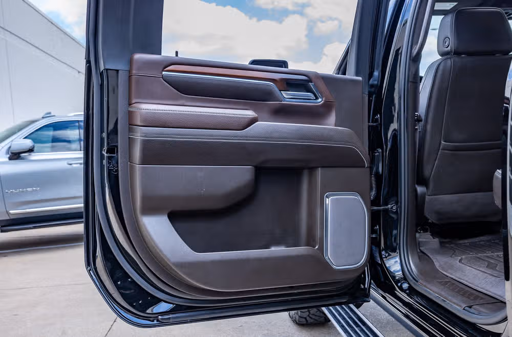 2024 GMC Sierra 3500HD Denali Crew Cab Image 39