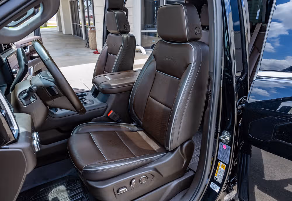 2024 GMC Sierra 3500HD Denali Crew Cab Image 30