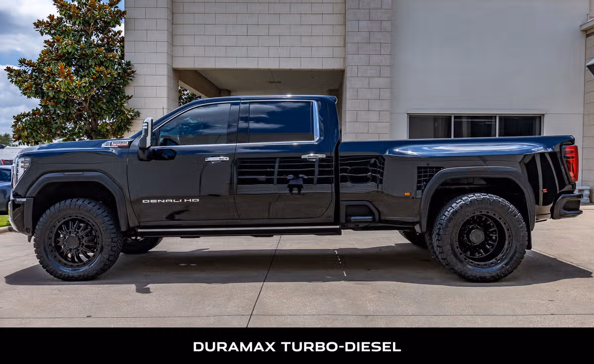 2024 GMC Sierra 3500HD Denali Crew Cab