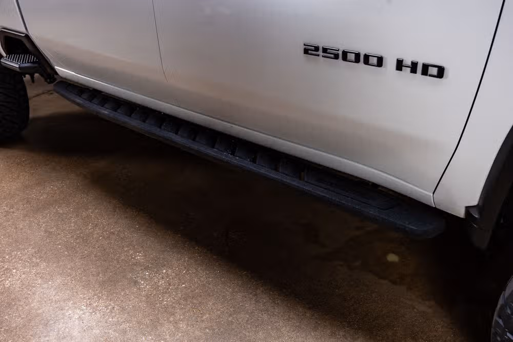 2025 Chevrolet Silverado 2500HD ZR2 Crew Cab Image 13