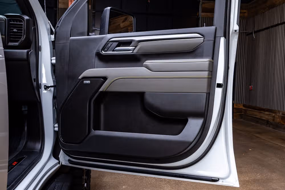 2025 Chevrolet Silverado 2500HD ZR2 Crew Cab Image 37
