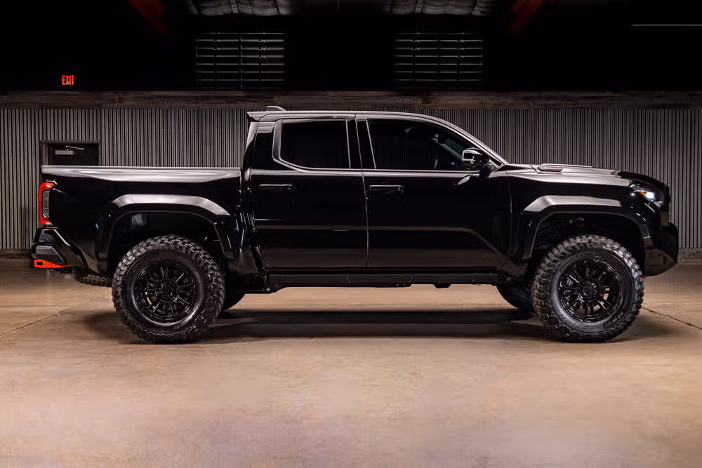 2026 Toyota Tacoma TRD Pro HV Double Cab Image 11