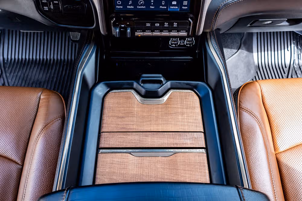2023 Ram 3500 Limited Longhorn Crew Cab Image 29