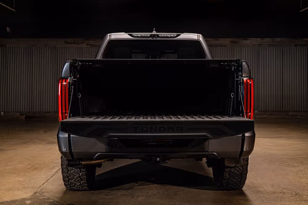2025 Toyota Tundra SR5 CrewMax Image 9