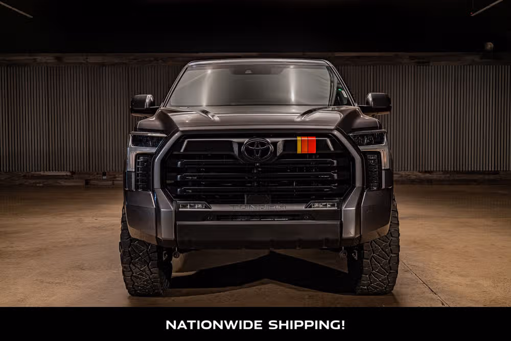 2025 Toyota Tundra SR5 CrewMax Image 4