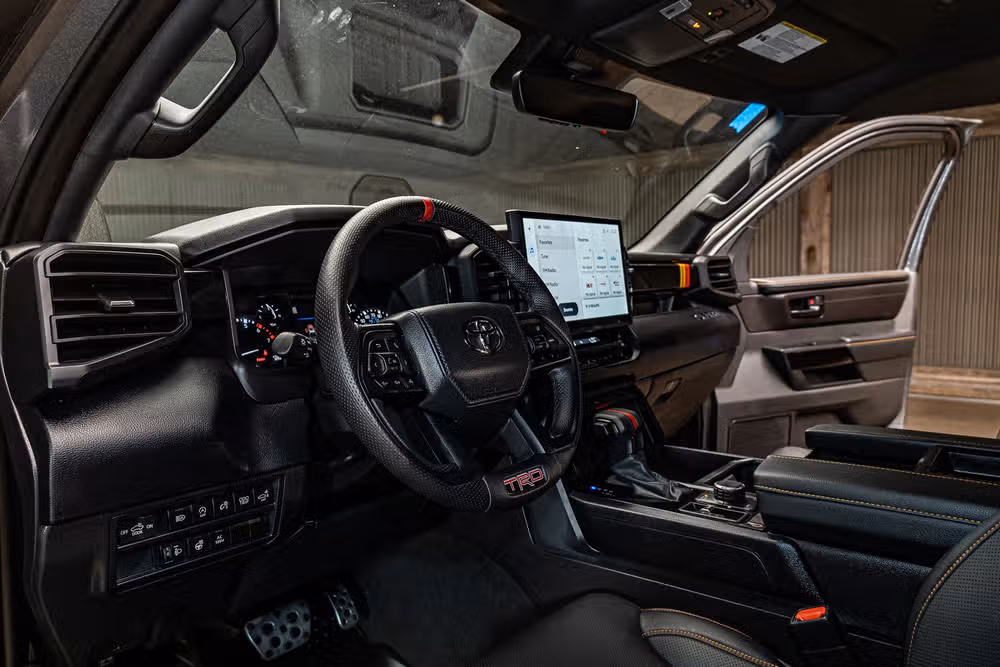 2025 Toyota Tundra SR5 CrewMax Image 13