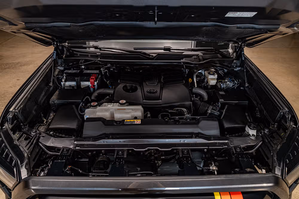 2025 Toyota Tundra SR5 CrewMax Image 30