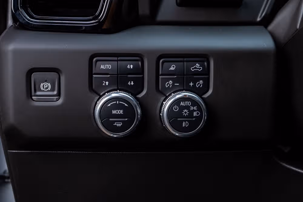 2025 GMC Sierra 1500 AT4X Crew Cab Image 21