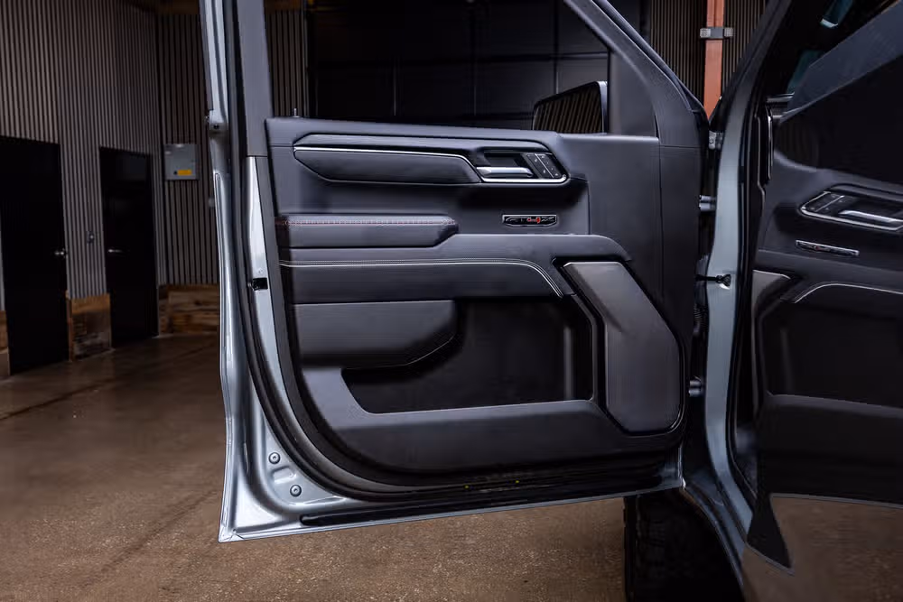 2025 GMC Sierra 1500 AT4X Crew Cab Image 36