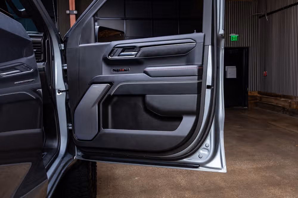 2025 GMC Sierra 1500 AT4X Crew Cab Image 37