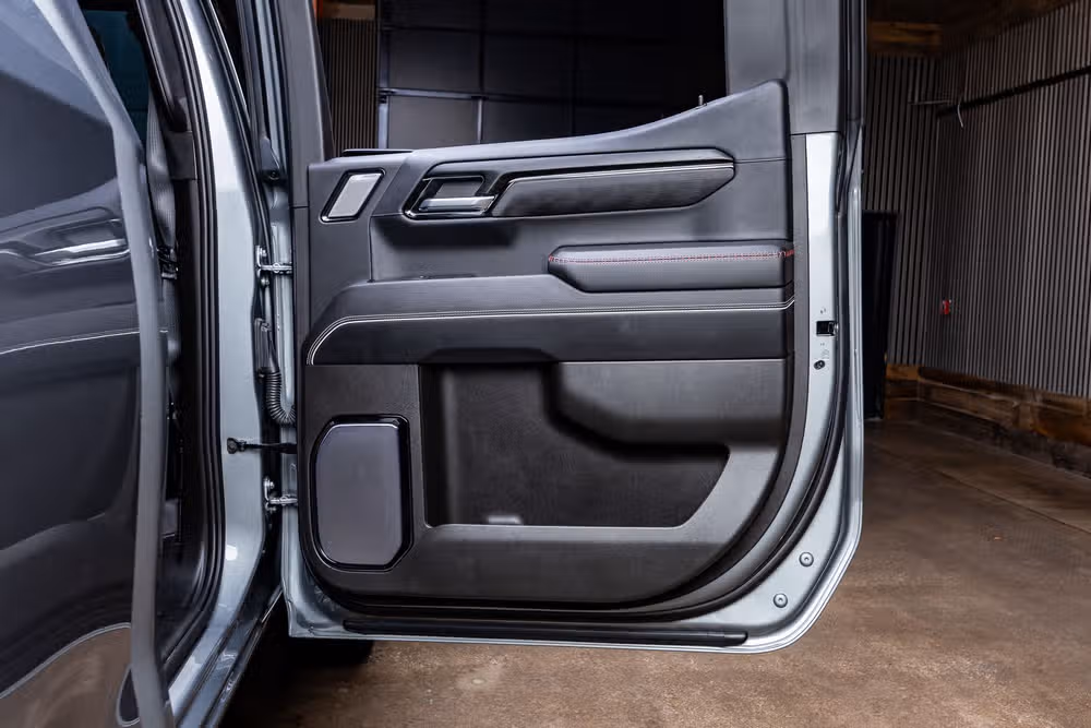 2025 GMC Sierra 1500 AT4X Crew Cab Image 39
