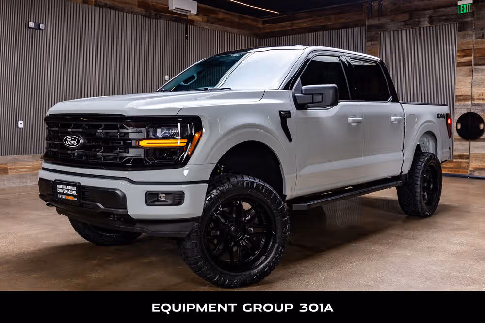 2026 Ford F-150 XLT SuperCrew Image 5