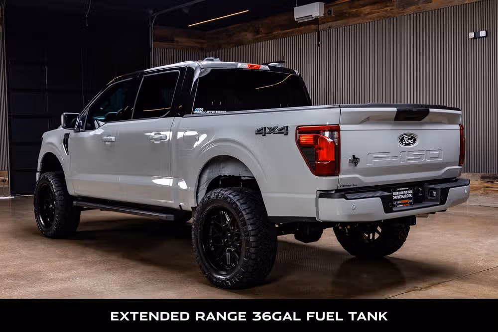 2026 Ford F-150 XLT SuperCrew Image 7