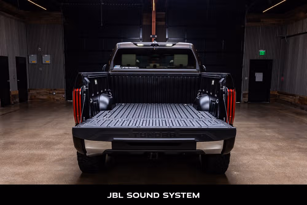 2023 Toyota Tundra 1794 Edition CrewMax Image 9