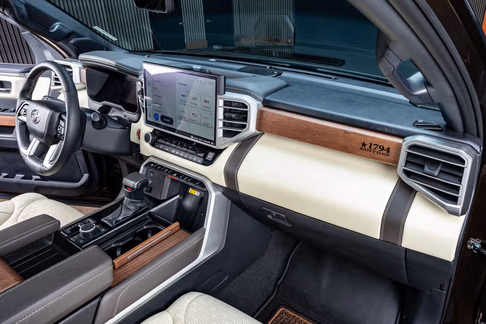 2023 Toyota Tundra 1794 Edition CrewMax Image 17