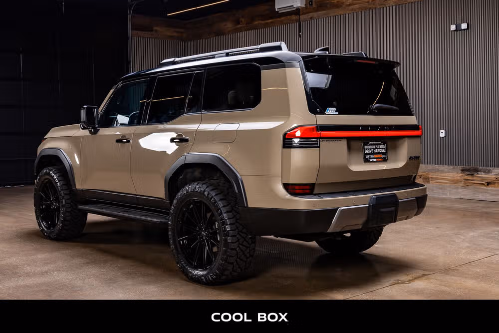 2024 Lexus GX 550 Overtrail+ Image 7