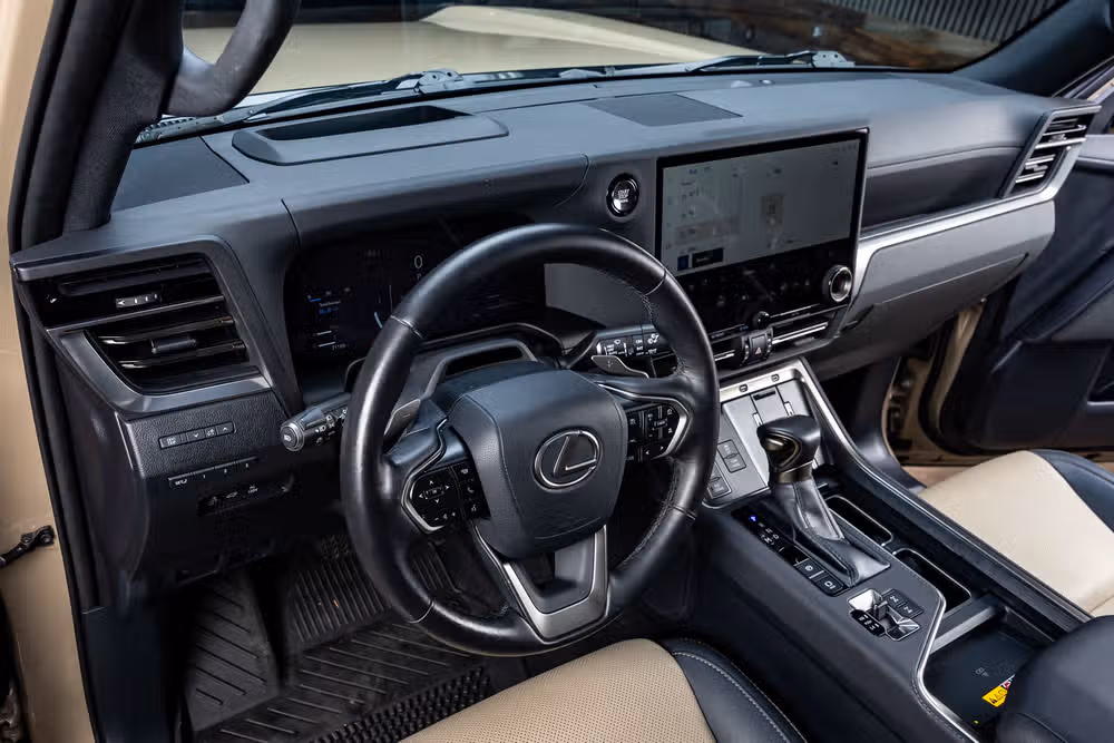 2024 Lexus GX 550 Overtrail+ Image 17