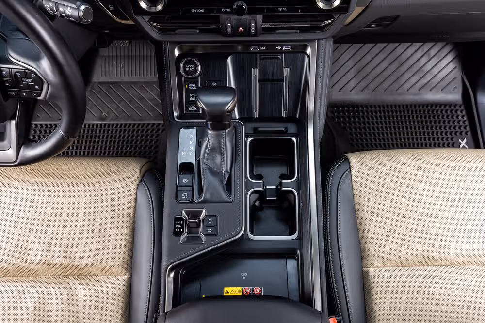 2024 Lexus GX 550 Overtrail+ Image 28