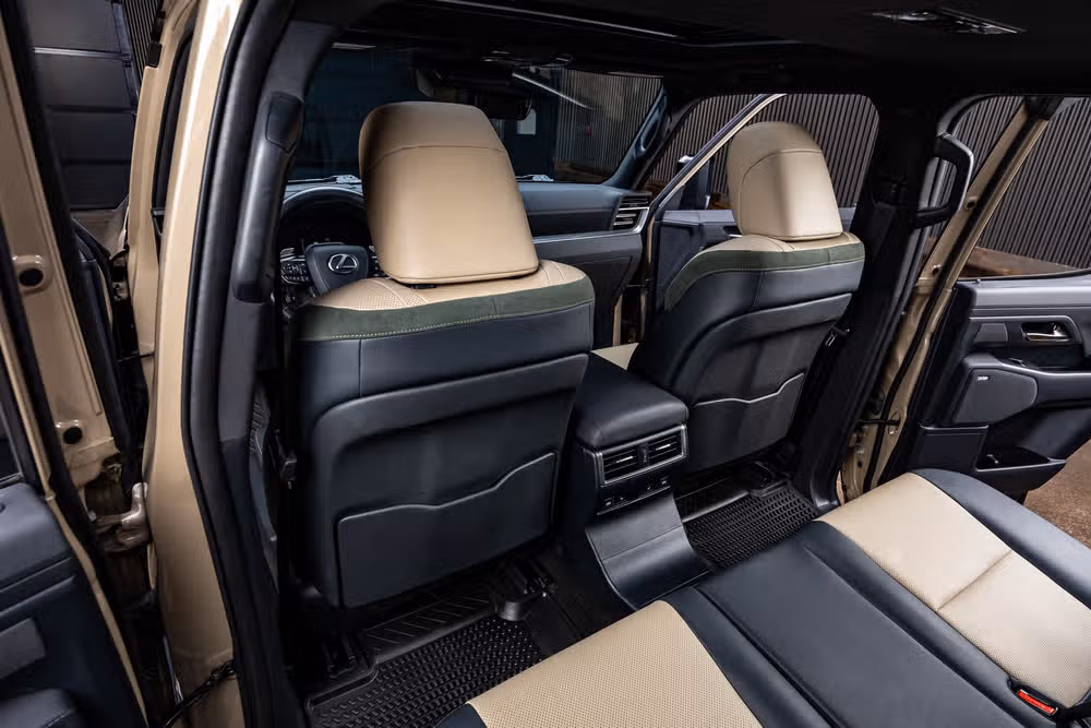 2024 Lexus GX 550 Overtrail+ Image 35
