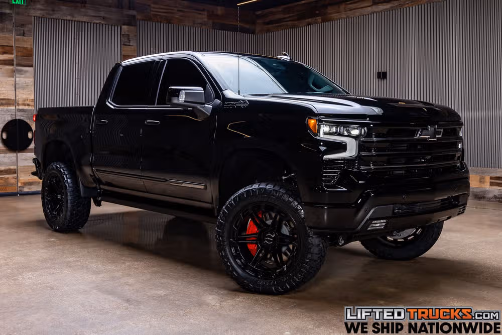 2026 Chevrolet Silverado 1500 High Country Crew Cab Image 1