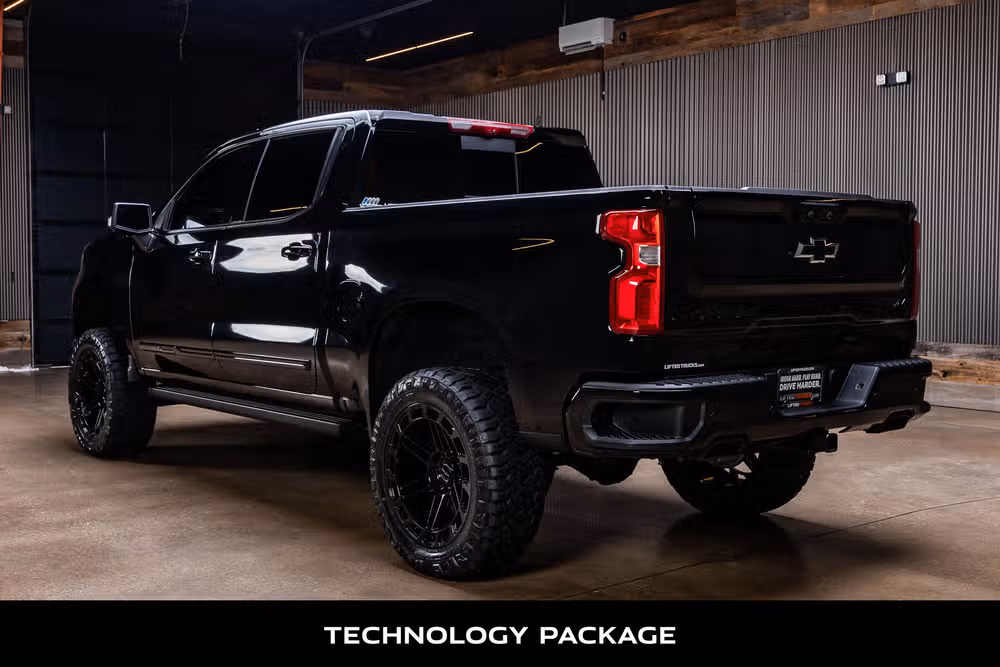 2026 Chevrolet Silverado 1500 High Country Crew Cab Image 7