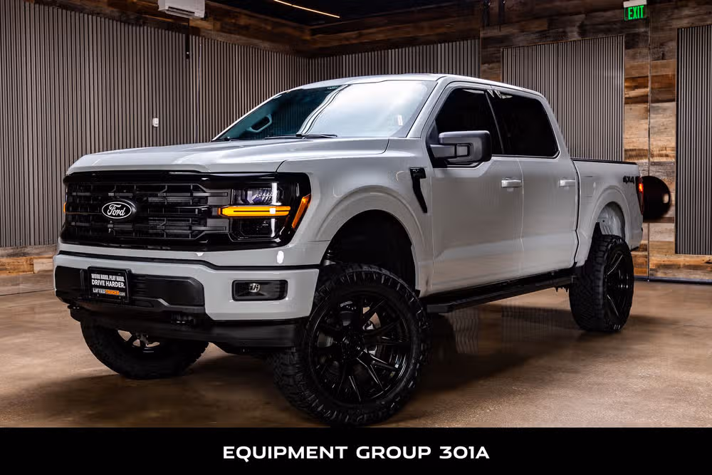 2026 Ford F-150 XLT SuperCrew Image 5